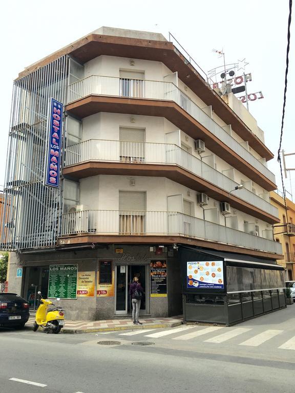 Hostal Los Manos Blanes Exterior photo